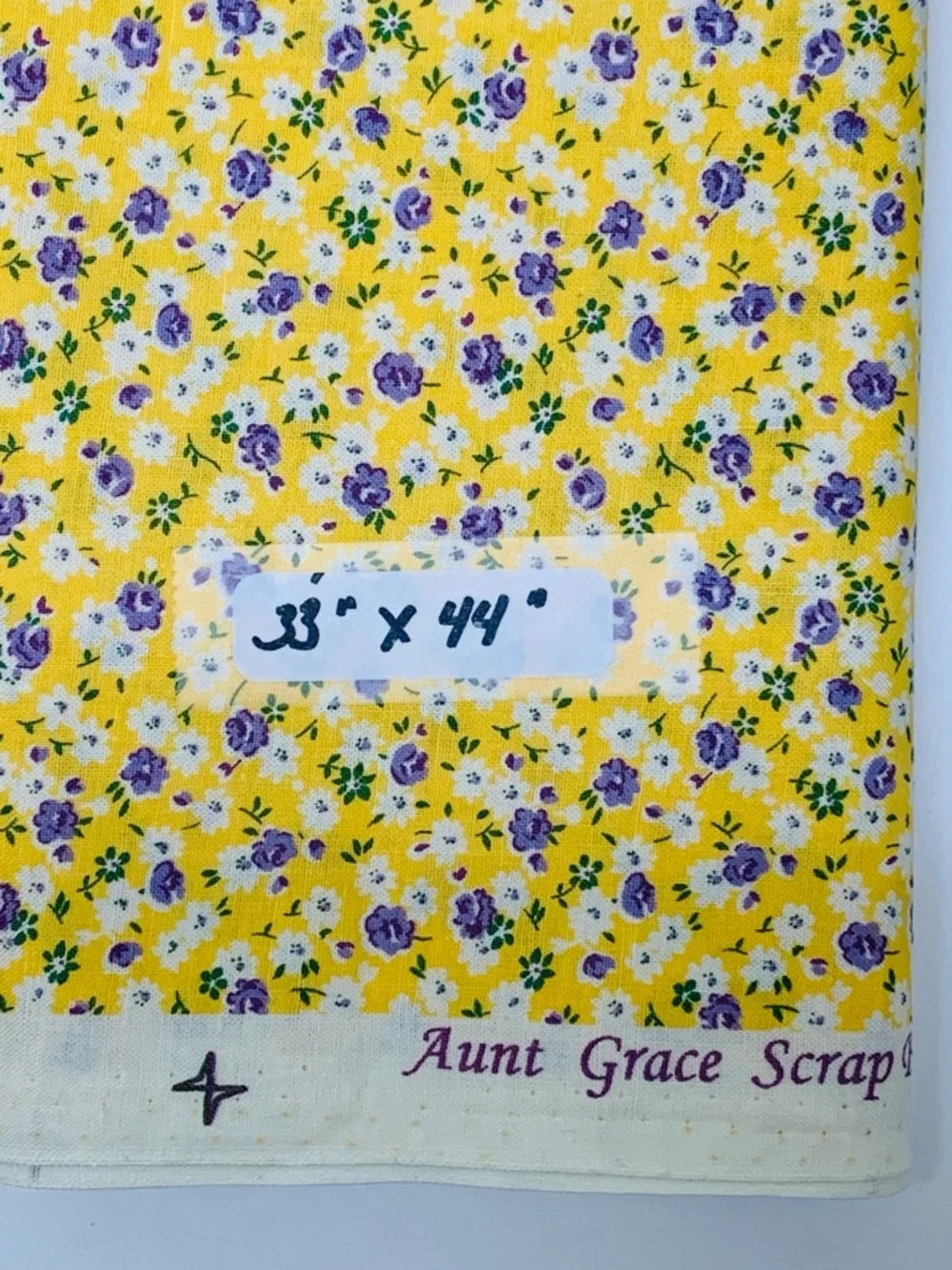 Aunt Grace Scrap Bag 1930s Reproduction Floral & Dot Cotton Quilt Fabric Bundle